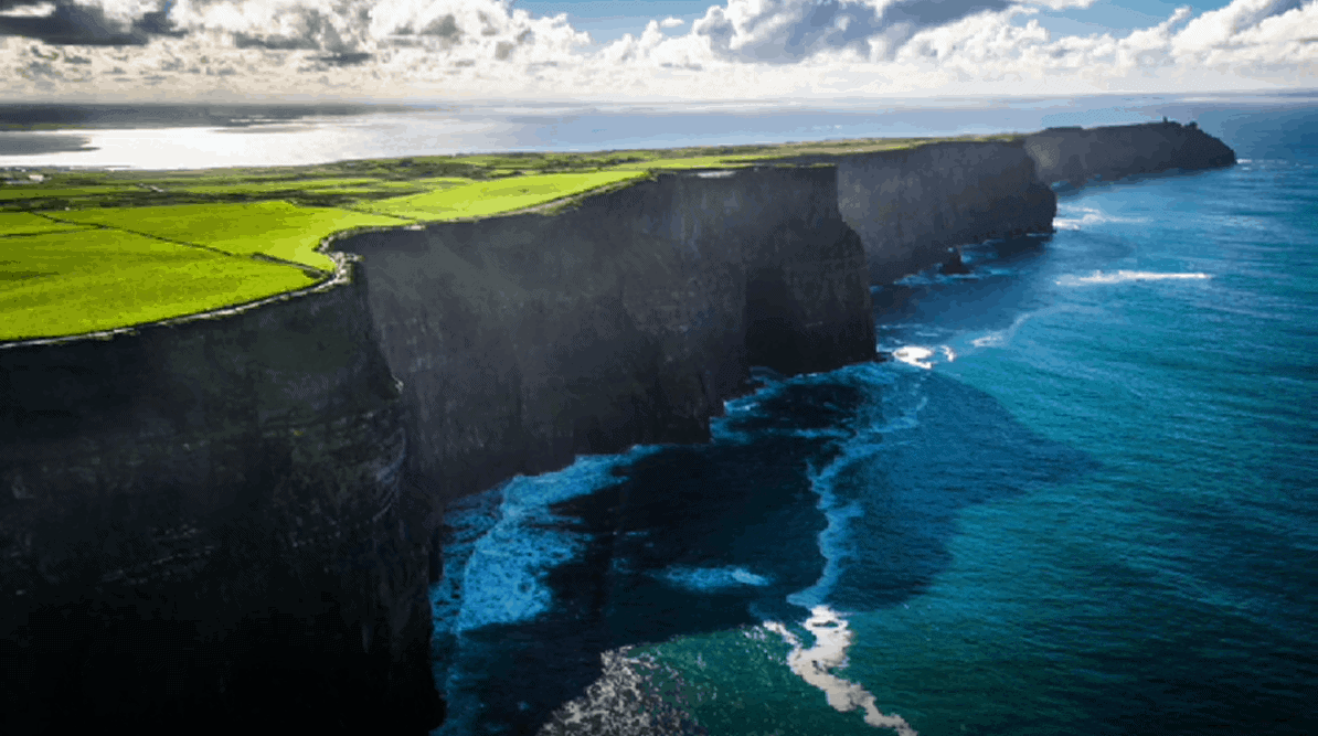 Ireland’s Gems: Definitive Guide for Travellers