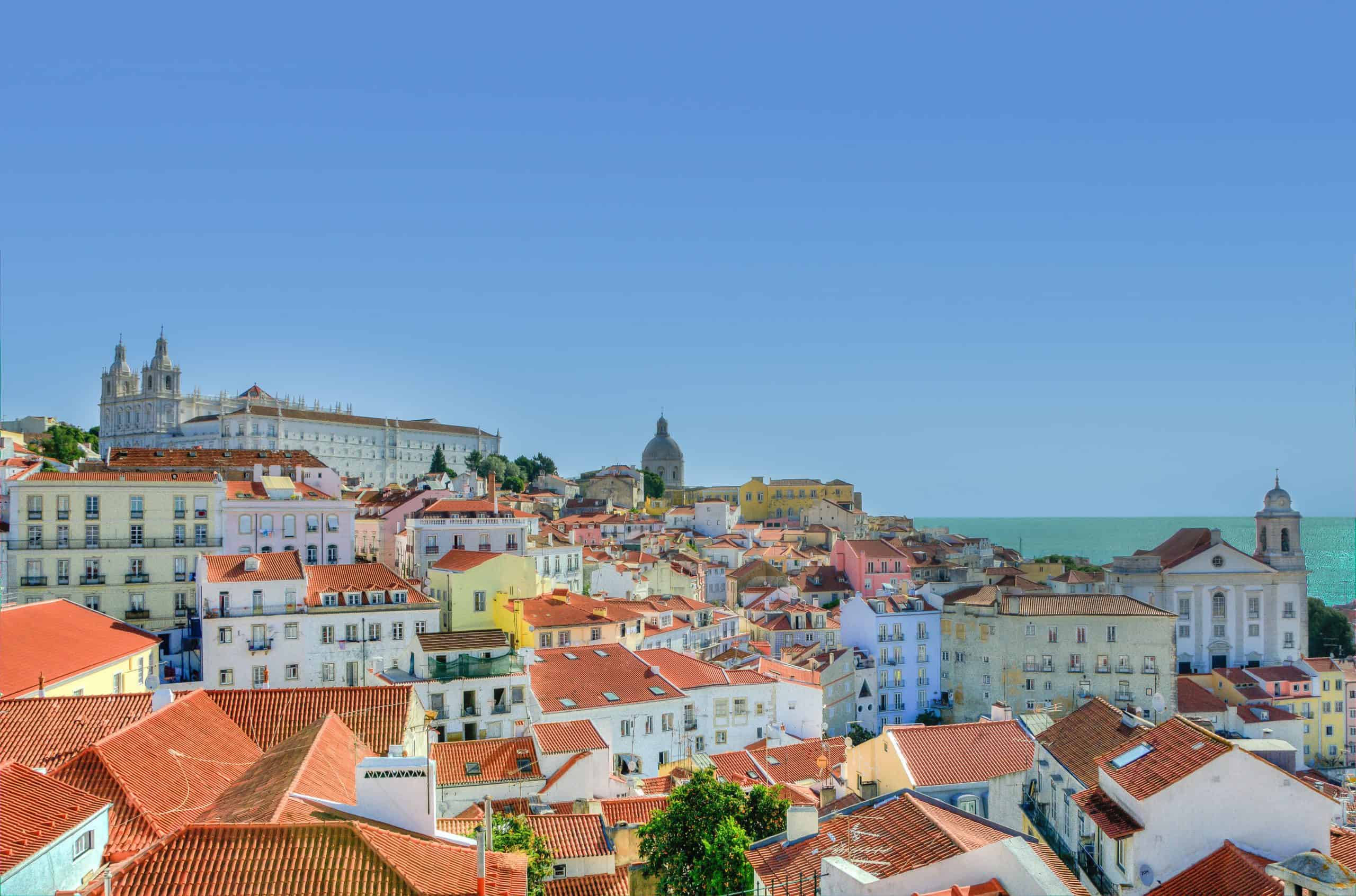 alfama lisbon